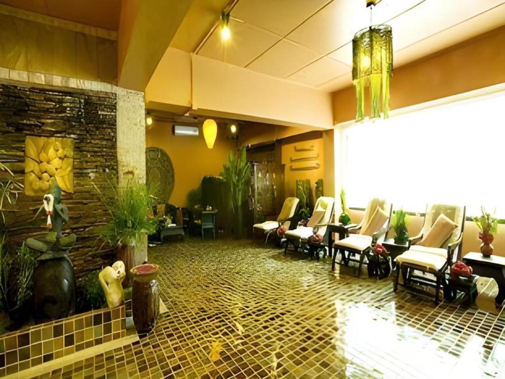 Royal Hills Golf Resort & Spa Nakhon Nayok Exterior photo